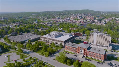 A picture of Cégep de Sherbrooke.