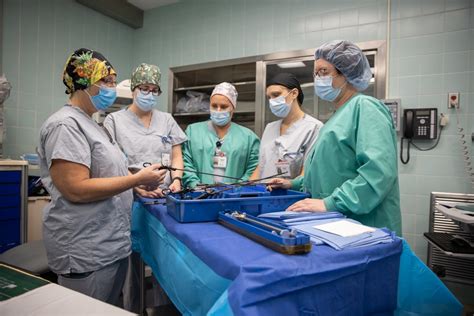 A picture of nurses working.